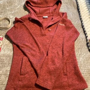 Columbia sweater